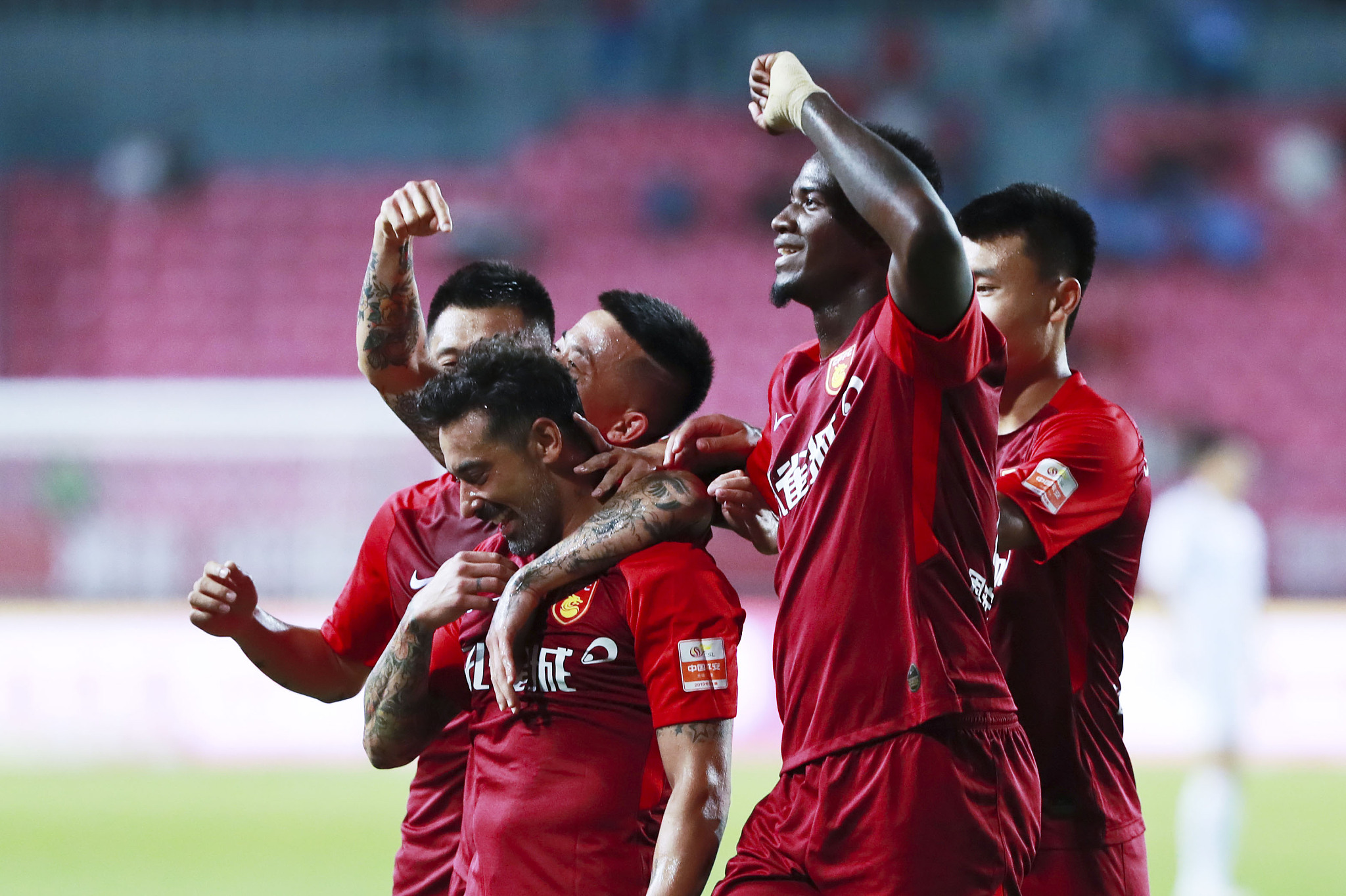 法媒：国米翼卫路易斯-恩里克被推荐给马赛、摩纳哥、里昂（法媒：马赛、摩纳哥、里昂获荐引进国米翼卫路易斯-恩里克）