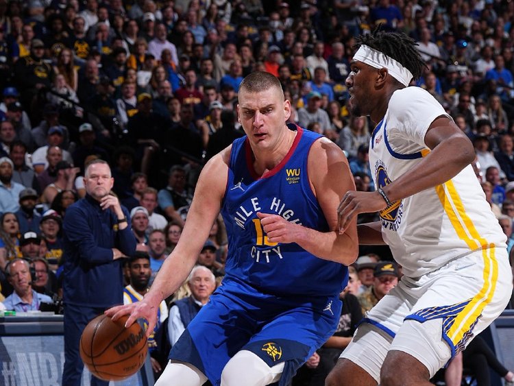 镜报：罗马已对齐尔克泽采取行动，尤文、西汉姆和埃弗顿也感兴趣（镜报：罗马已出手引进齐尔克泽，尤文、西汉姆与埃弗顿也有意）