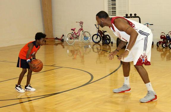 火箭多人缺阵仍创15胜6负佳绩，攻防效率均列联盟前四（伤兵满营仍高歌猛进：火箭15胜6负，攻防效率双双跻身联盟前四）