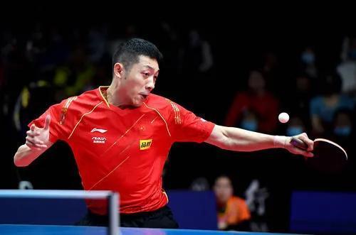 同龄球员的 同龄球员的